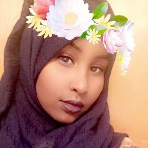 Meet your Posher, Aisha